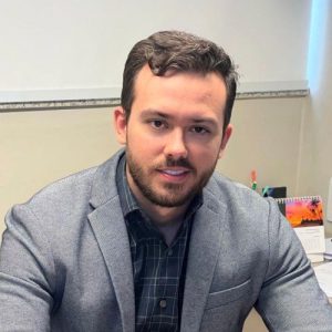 Dr. Rhavi Soares Daniel CRM/PI 6344 • RQE 4577